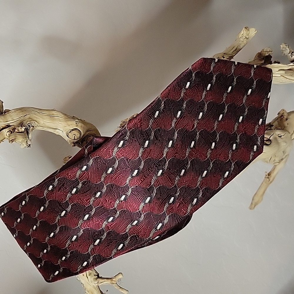 Silk Nature Conservancy Tie